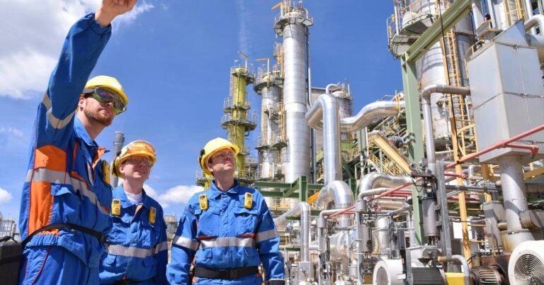 8 Important Oil and Gas Safety Certifications